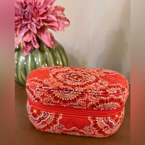 Vera Bradley Quilted Red Accessory/ Jewelry Zipped Case